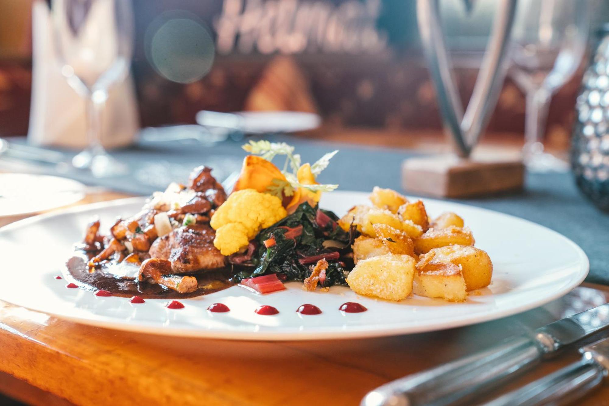 Hotel Herrmann Muensingen Ngoại thất bức ảnh
