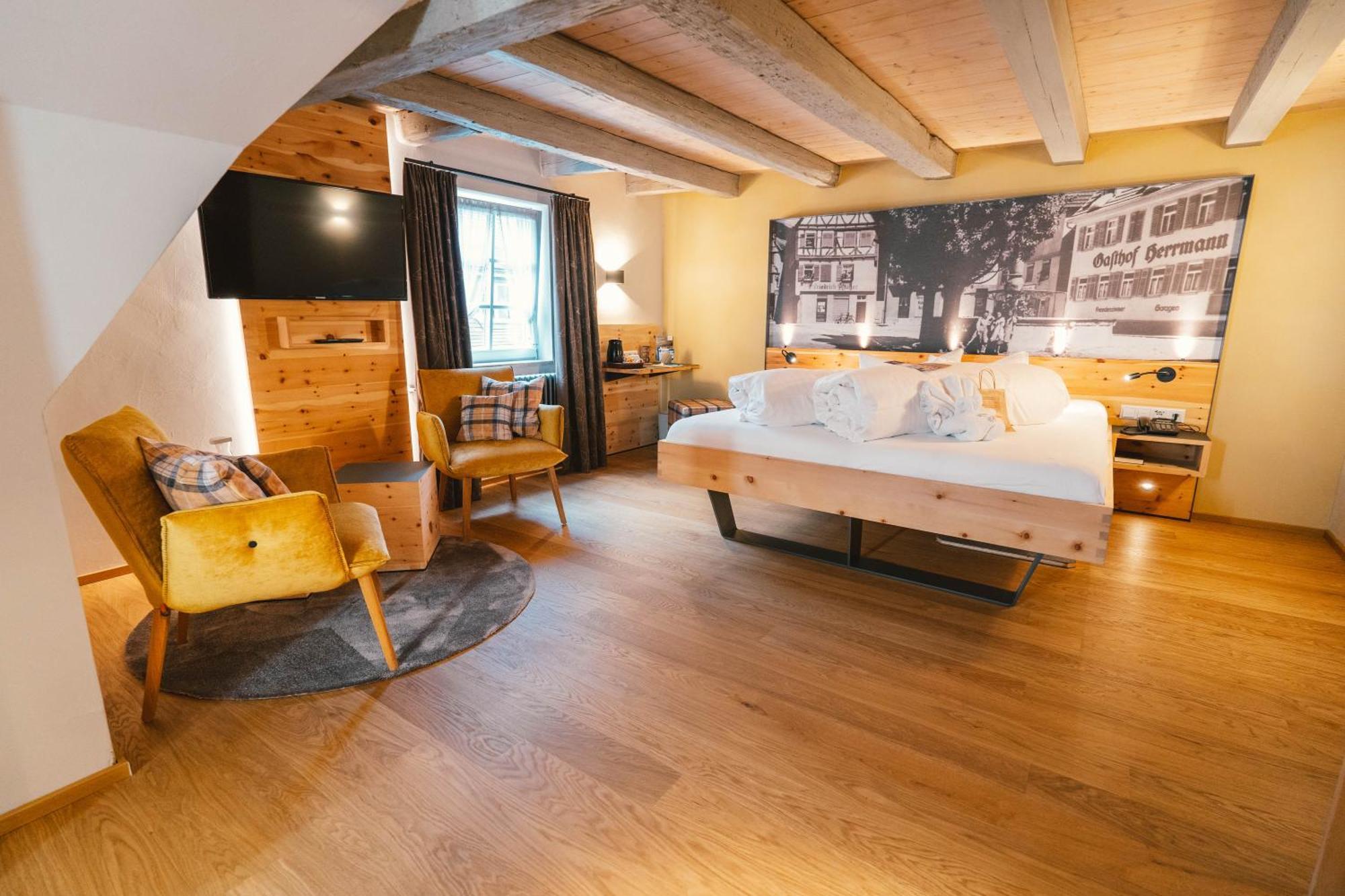 Hotel Herrmann Muensingen Ngoại thất bức ảnh