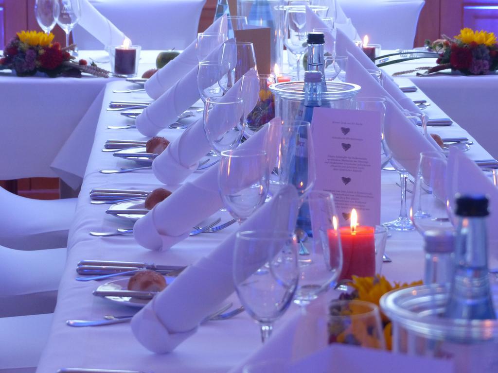 Hotel Herrmann Muensingen Ngoại thất bức ảnh